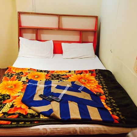Hotel Green Land Μπανγκαλόρ Εξωτερικό φωτογραφία
