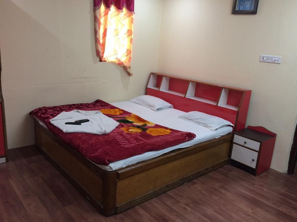 Hotel Green Land Μπανγκαλόρ Εξωτερικό φωτογραφία